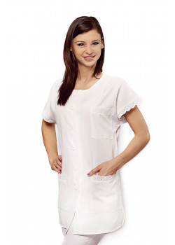 Női köpeny, gallér nélkül, zsebein és ujjain csipke díszítéssel 127